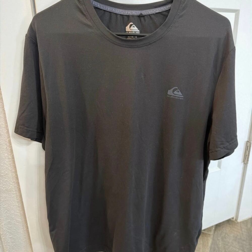 Men’s short sleeve shirt